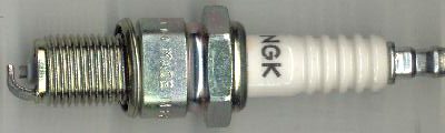 عکس واقعی شمع موتور NGK BP6ES – منبع Wikimedia Commons